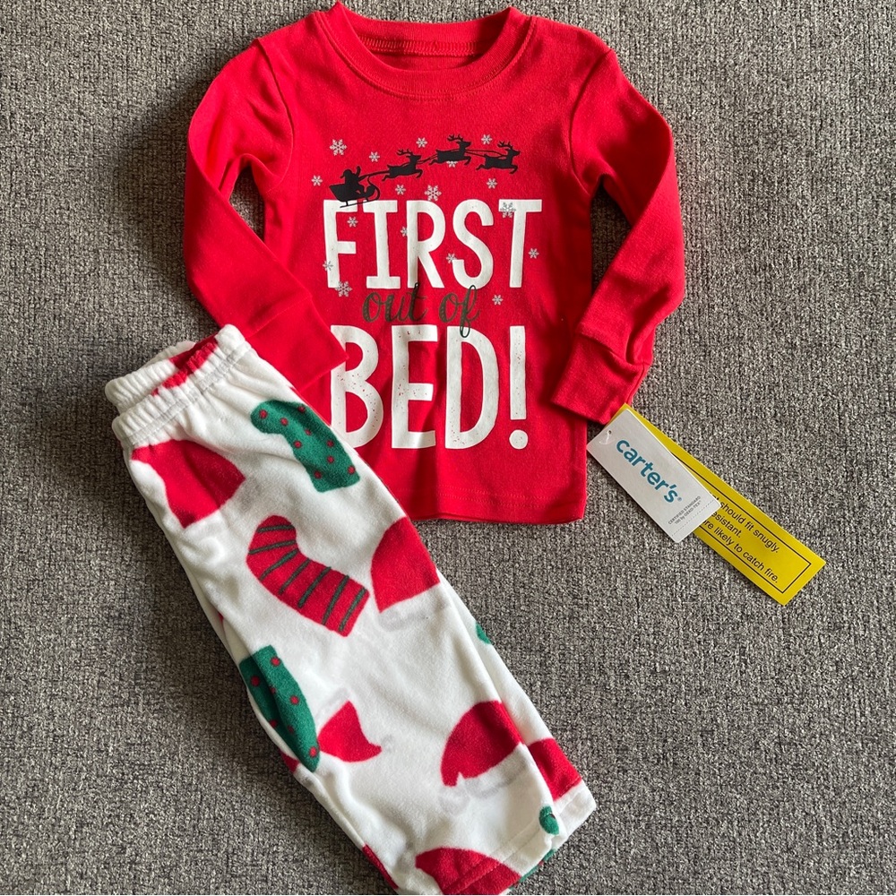 SALE 4/$20 Carter's Christmas Last to Bed Red Santa Fleece Pajama Set 12 Months